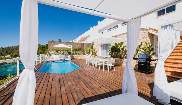 Villa Serretes