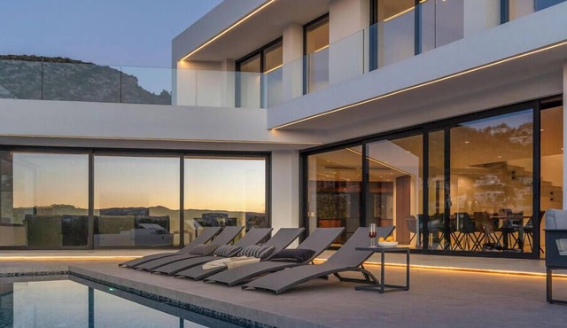 Villa STONE by Abahana Villas