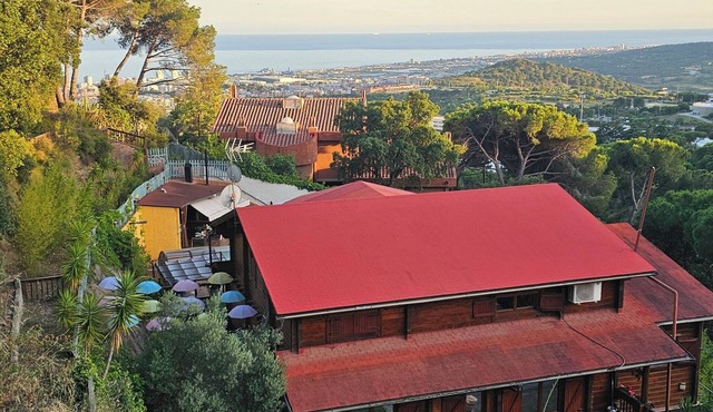 VILLA TIMBER LODGE