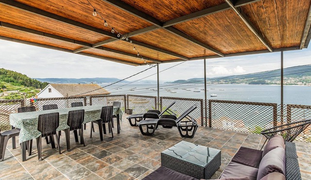 With this vacation home, relaxation and tranquility are included in the package.