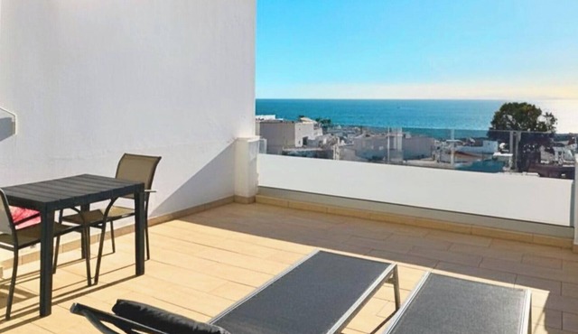 Zaffiro - Sea view terrace, heated pool