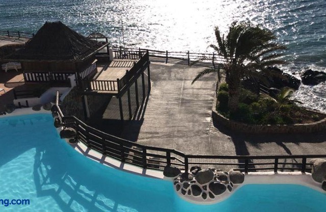 Beautiful Apartment Altamar