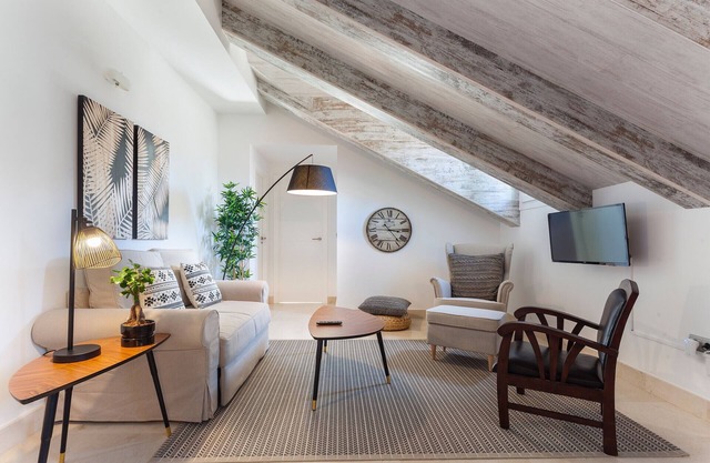 Echegaray VI apartment in Madrid