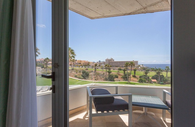 Amarilla Golf Villas 