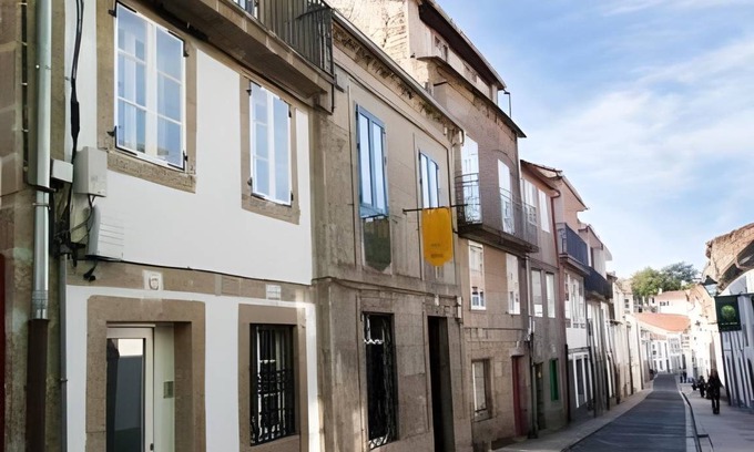Santiago de Compostela Apartment | 35 m² Apartment ∙ 2 bedrooms ∙ 4 guests