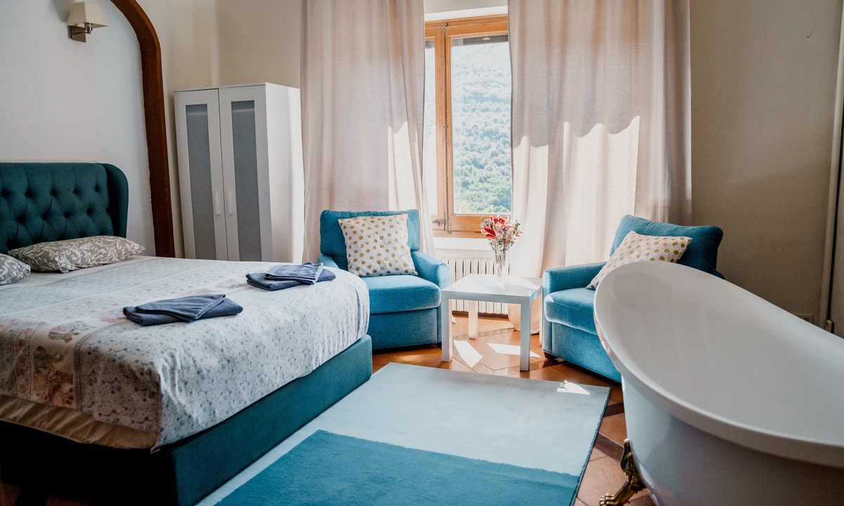 Figaro-Montmany House | Casa les Pomeretes