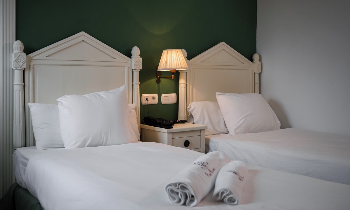 Horcajo de los Montes Hotel | NUEVO HOTEL PARQUE CABAÑEROS