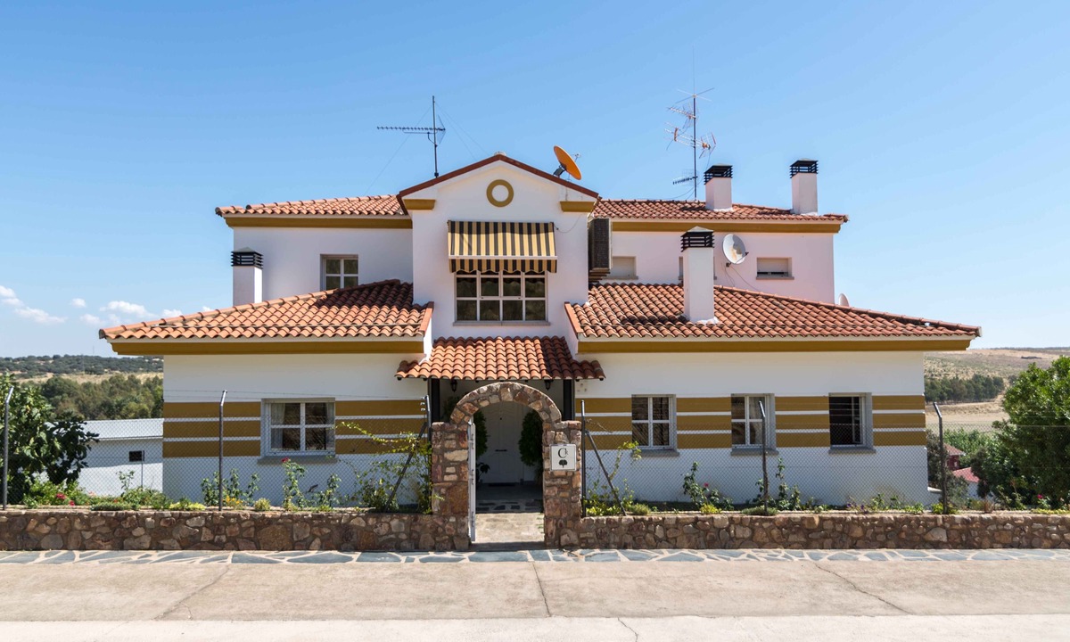 Valdecaballeros House | Casa Rural Casa Valdecaballeros