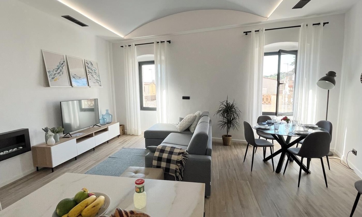 Vilassar de Dalt Apartment | Ses Voltes Boutique Home Sea and Sky