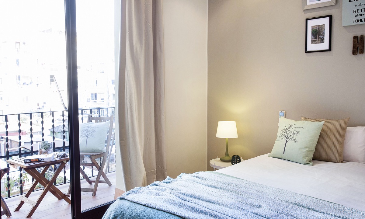 Sant Antoni Apartment | Viladomat Eixample Apartment