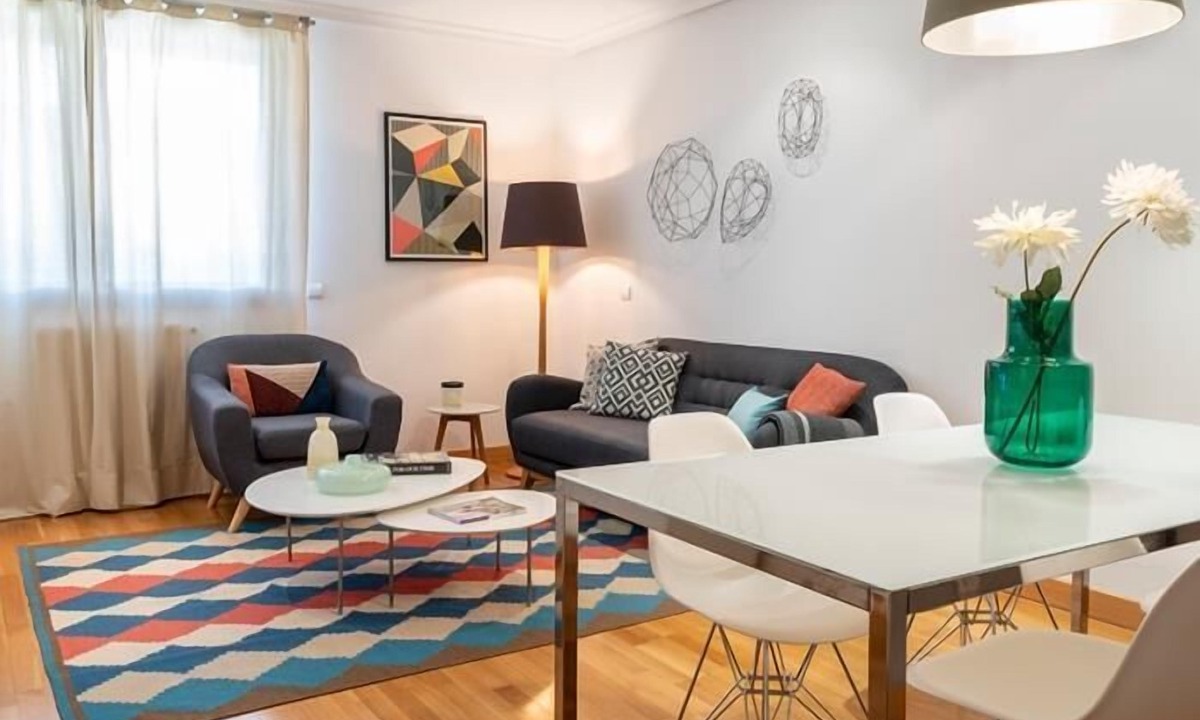 Goya Apartment | Ayala Apartment with parking
