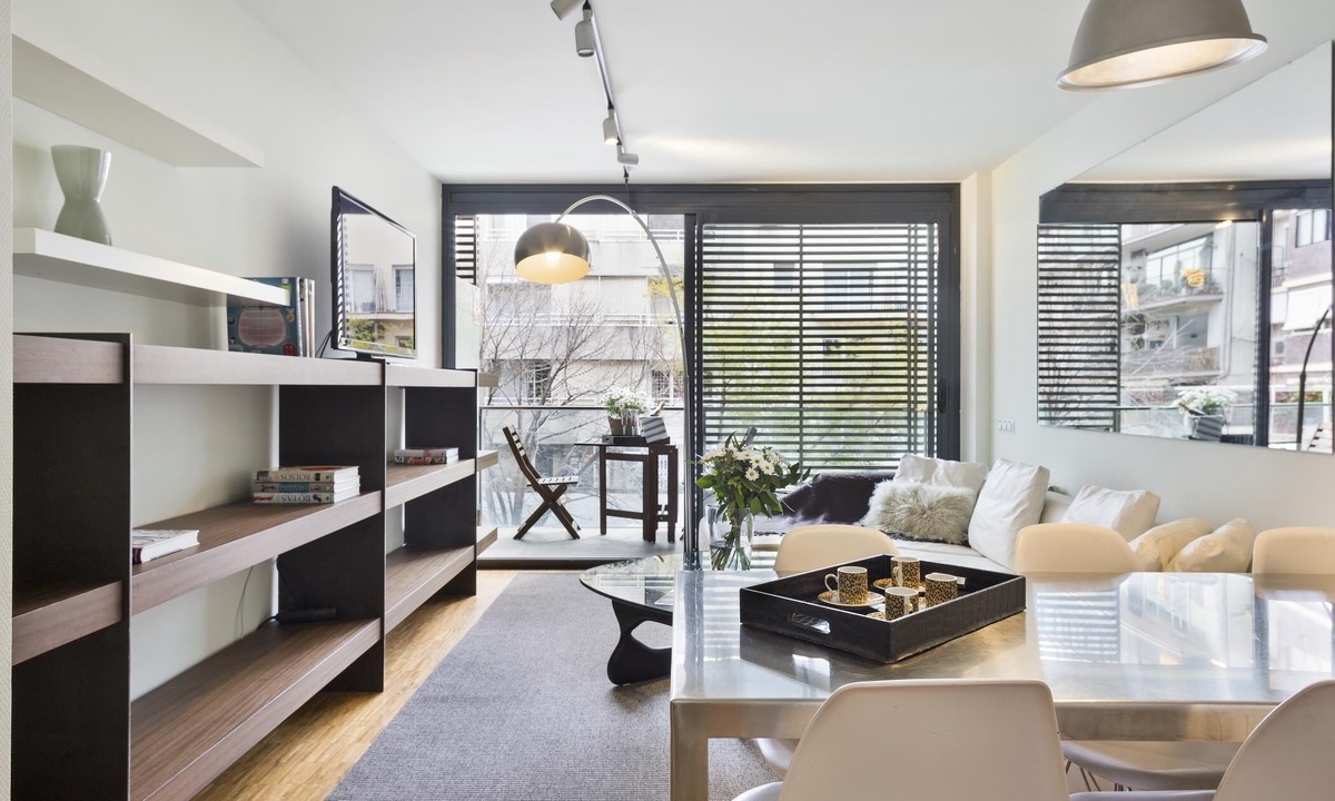 Sant Gervasi Apartment | Apartment in Sant Gervasi with Balcony for 6