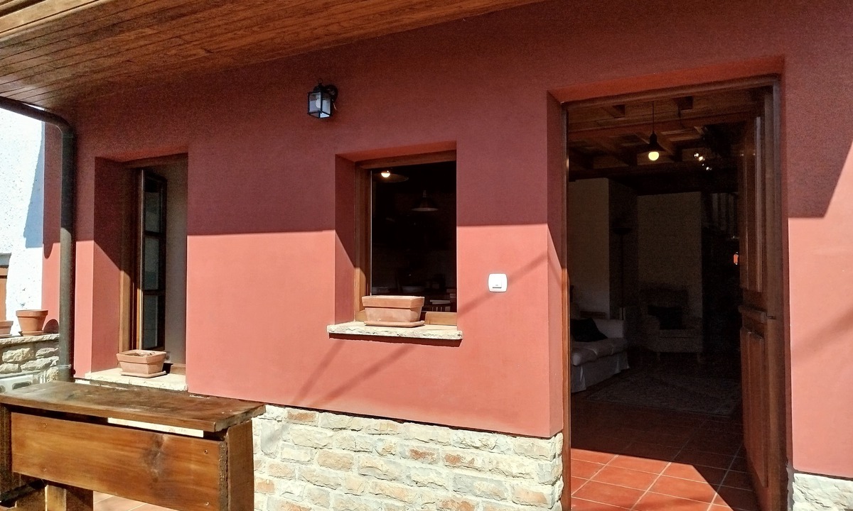 Carabano Cottage | Charming rural house in NIAO