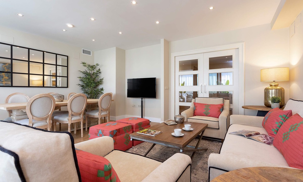 La Trinidad-San Juan y Todos los Santos Apartment | Genteel Home Paseo de la victoria