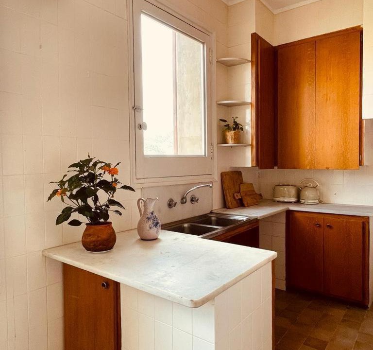 La Garriga House | Barcelona Suburban Hot Spring Village CASA MINA Olive Room One Bed Exclusive Suite