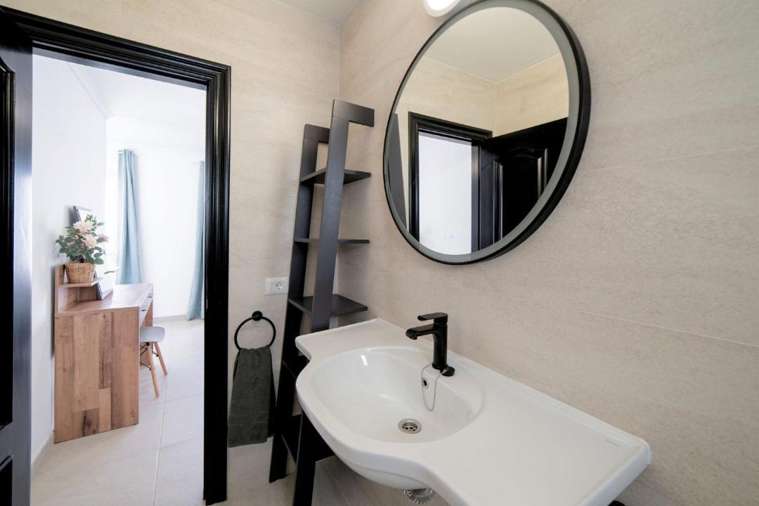 Los Mojones Villa | Beautiful Puerto Del Carmen Villa 3 Bedrooms Villa Crystal Private Pool