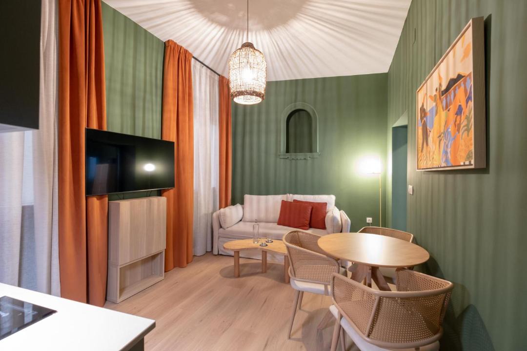 La Trinidad-San Juan y Todos los Santos Apartment | Suites Cetina Casa de Aguilar