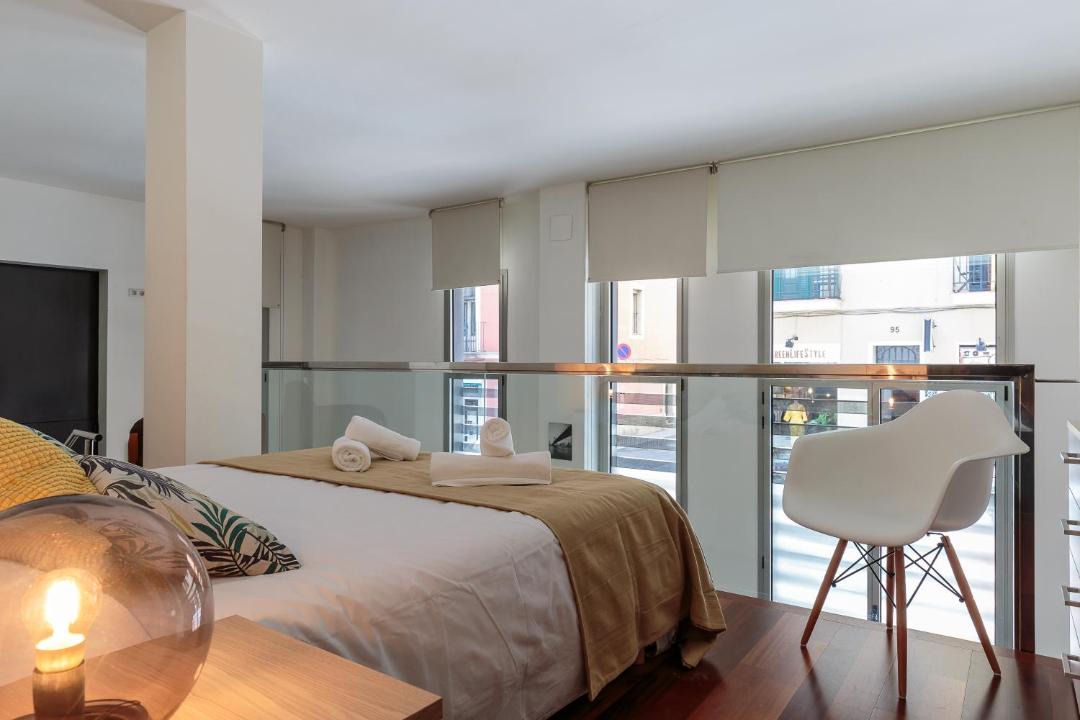 la Vila de Gracia Apartment | Modern and Trendy Duplex next to Paseo de Gracia