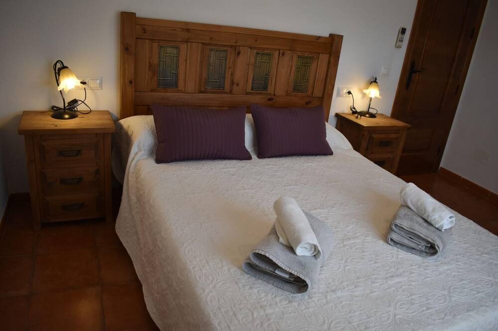 Photo of Bedroom in Iznajar