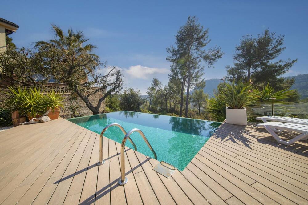 Photo of Outdoor in Torrelles de Llobregat