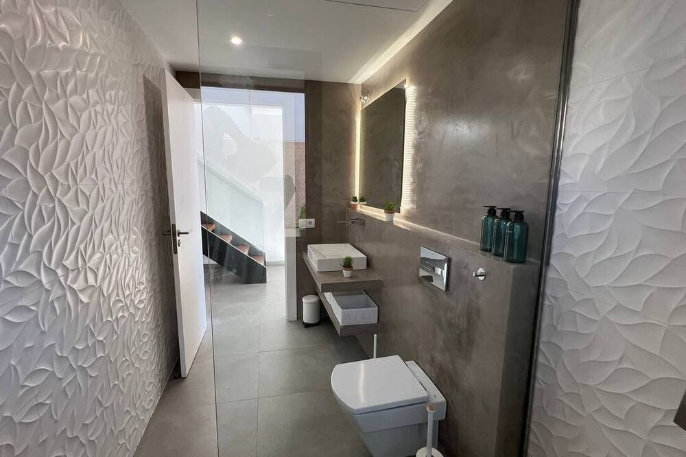 Photo of Bathroom in Montgat