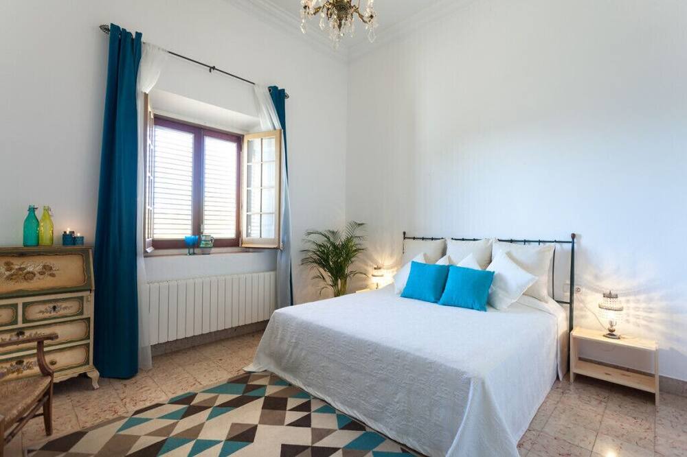 Photo of Bedroom in Cabrils