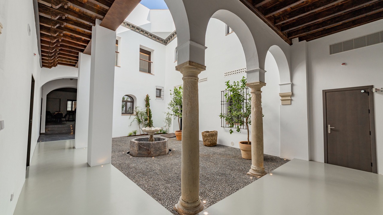 Photo of Patio Balcony in La Catedral