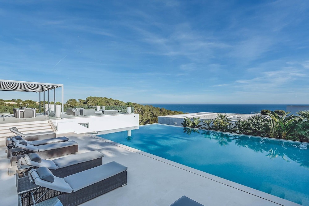 Photo of Outdoor in Cap Martinet