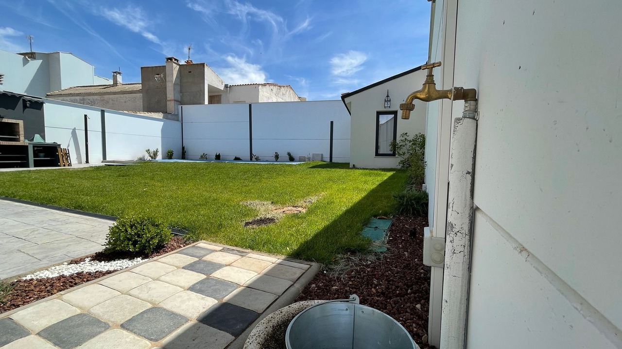 Photo of Outdoor in Herencia