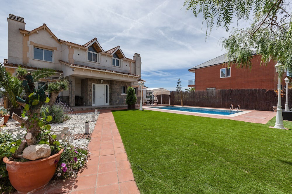 Photo of Outdoor in Santa Maria de l'Avall