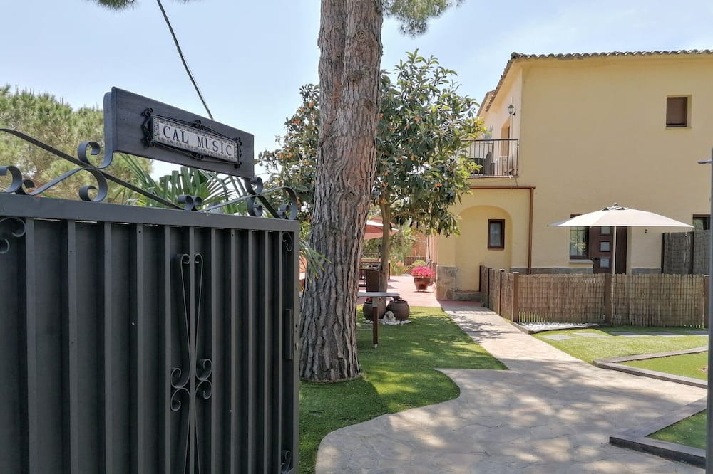 Photo of Outdoor in Premia de Dalt