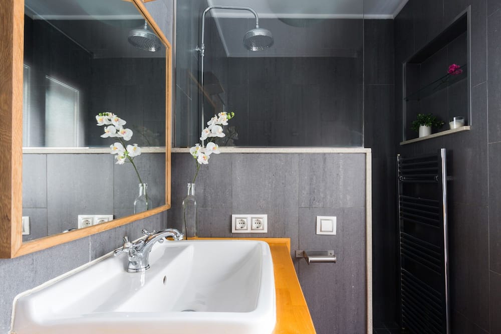 Photo of Bathroom in El Baix Guinardo