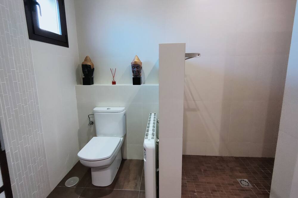 Photo of Bathroom in Las Ventas con Pena Aguilera