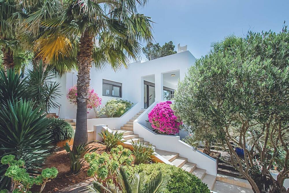 Photo of Outdoor in Cap Martinet