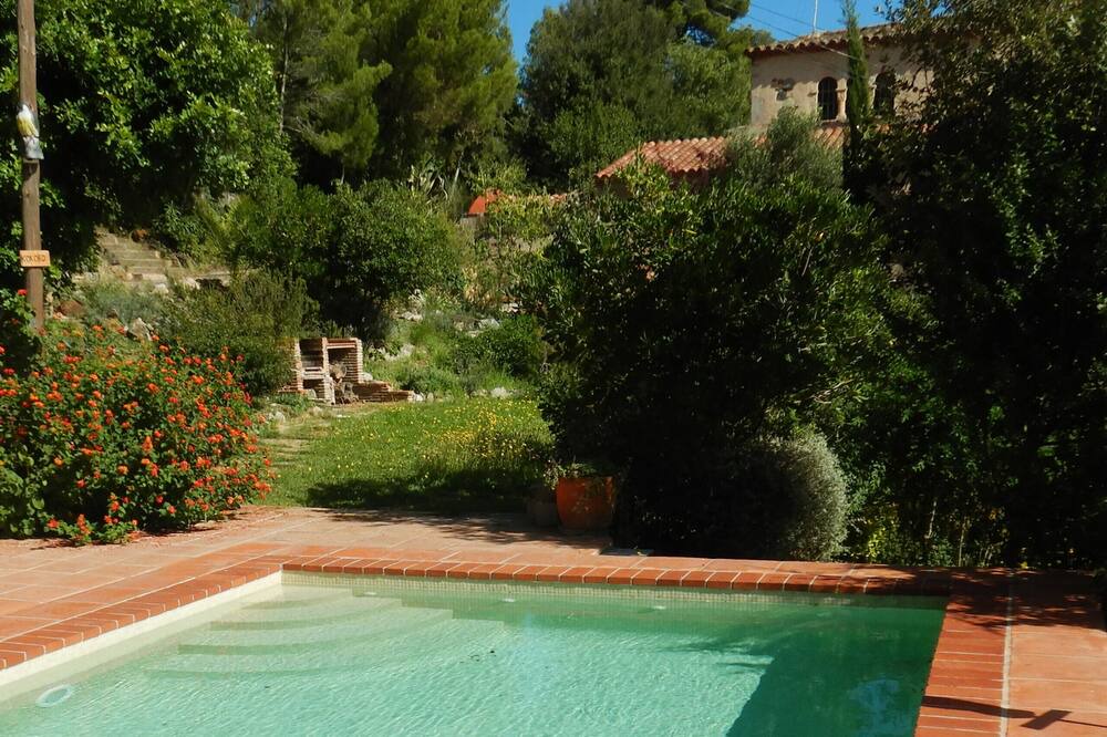 Photo of Outdoor in Santa Susanna