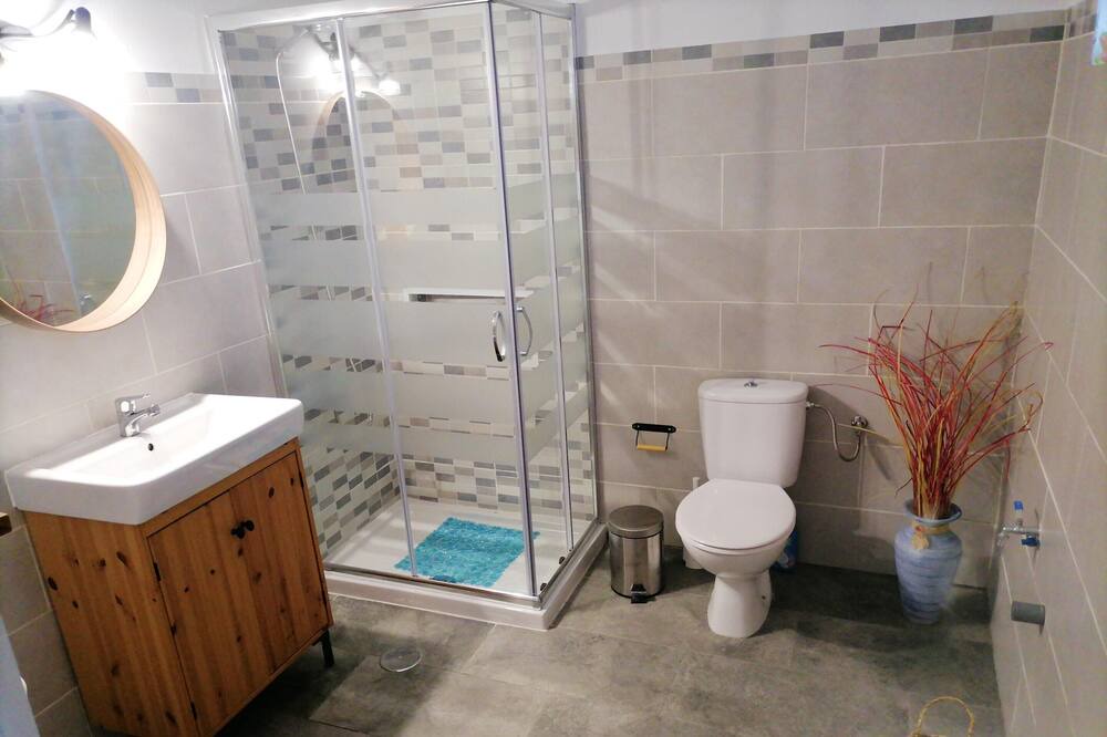 Photo of Bathroom in Tahiche