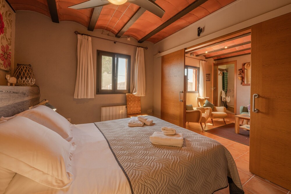 Photo of Bedroom in Vilabertran