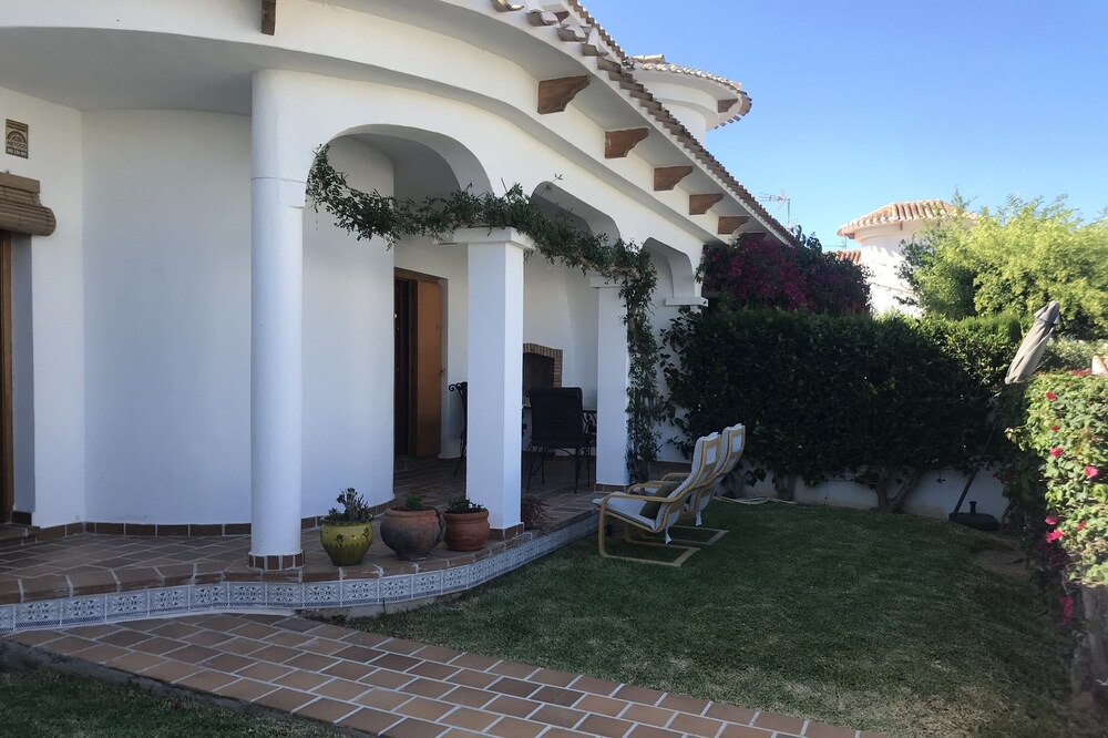 Photo of Outdoor in Pueblo Latino
