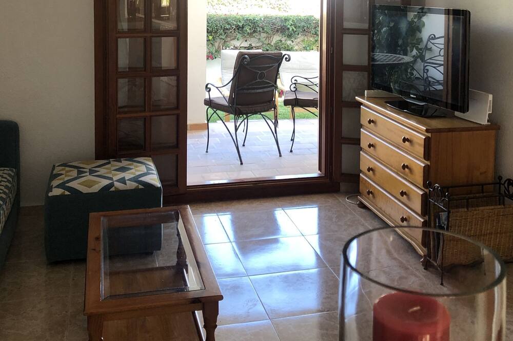 Photo of Livingroom in Pueblo Latino
