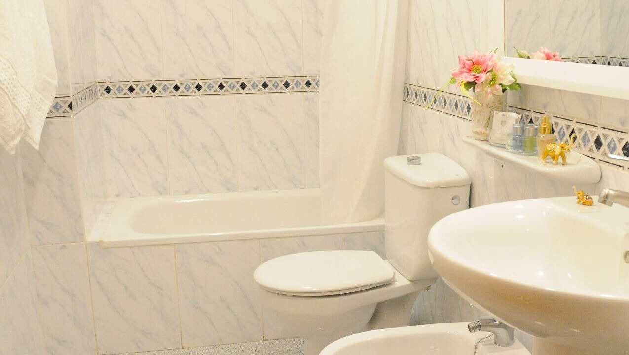 Photo of Bathroom in Vecindario