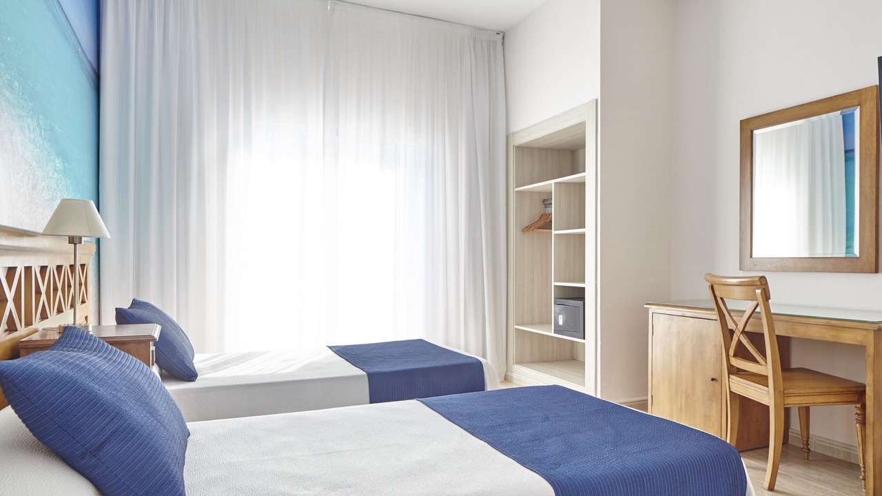 Photo of Bedroom in Es Canar