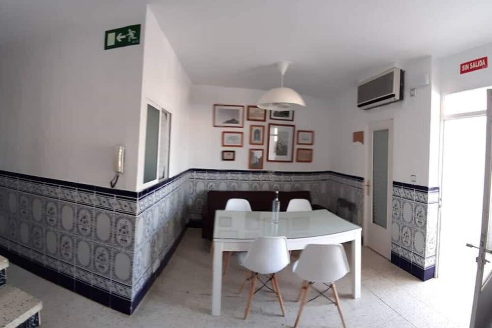 Photo of Livingroom in Alburquerque