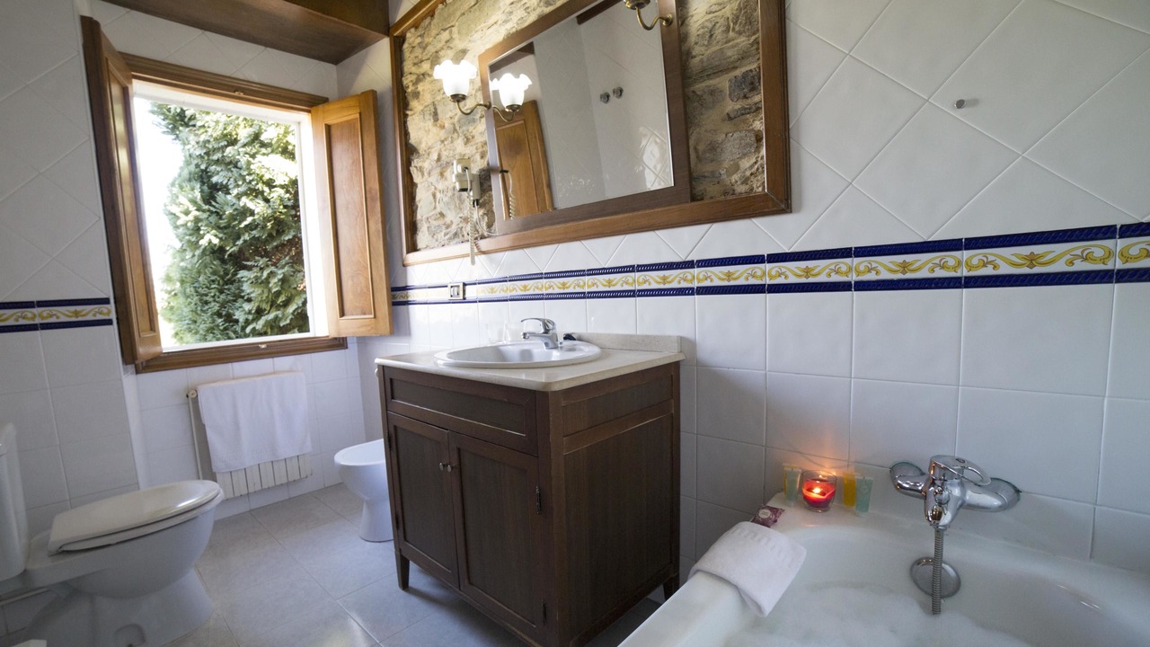 Photo of Bathroom in Lavacolla