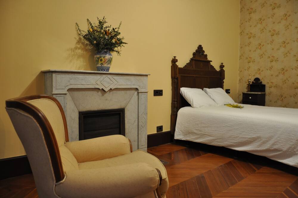 Photo of Bedroom in Malgrat de Mar