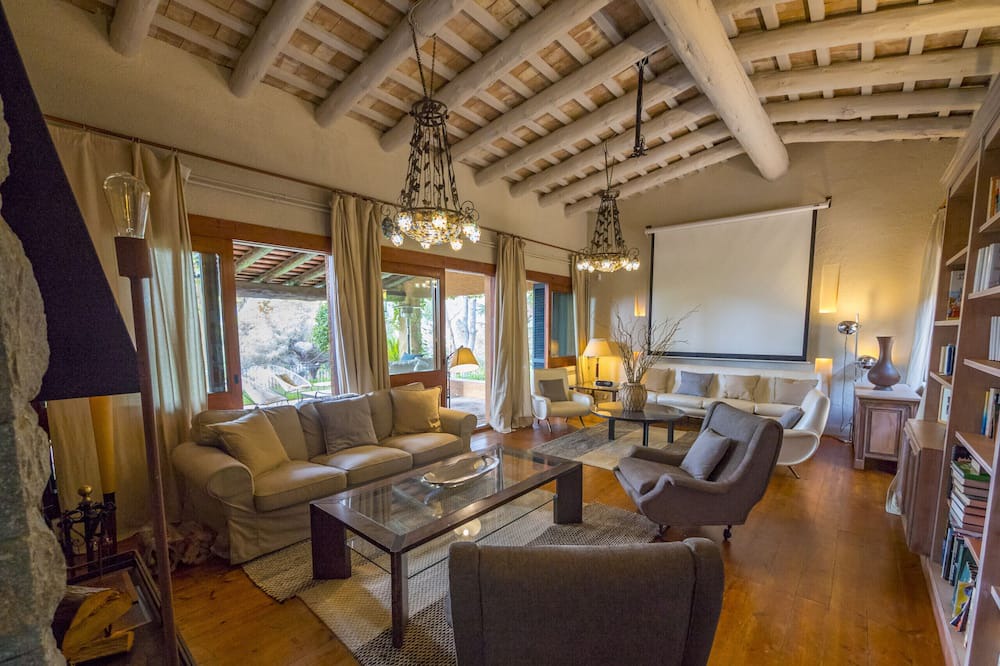 Photo of Livingroom in Cabrils