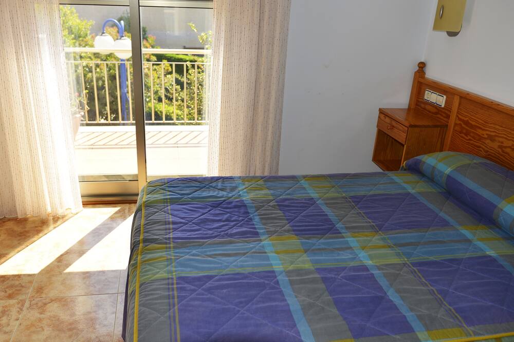 Photo of Bedroom in Aios