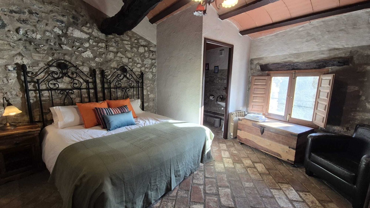 Photo of Bedroom in Montagut