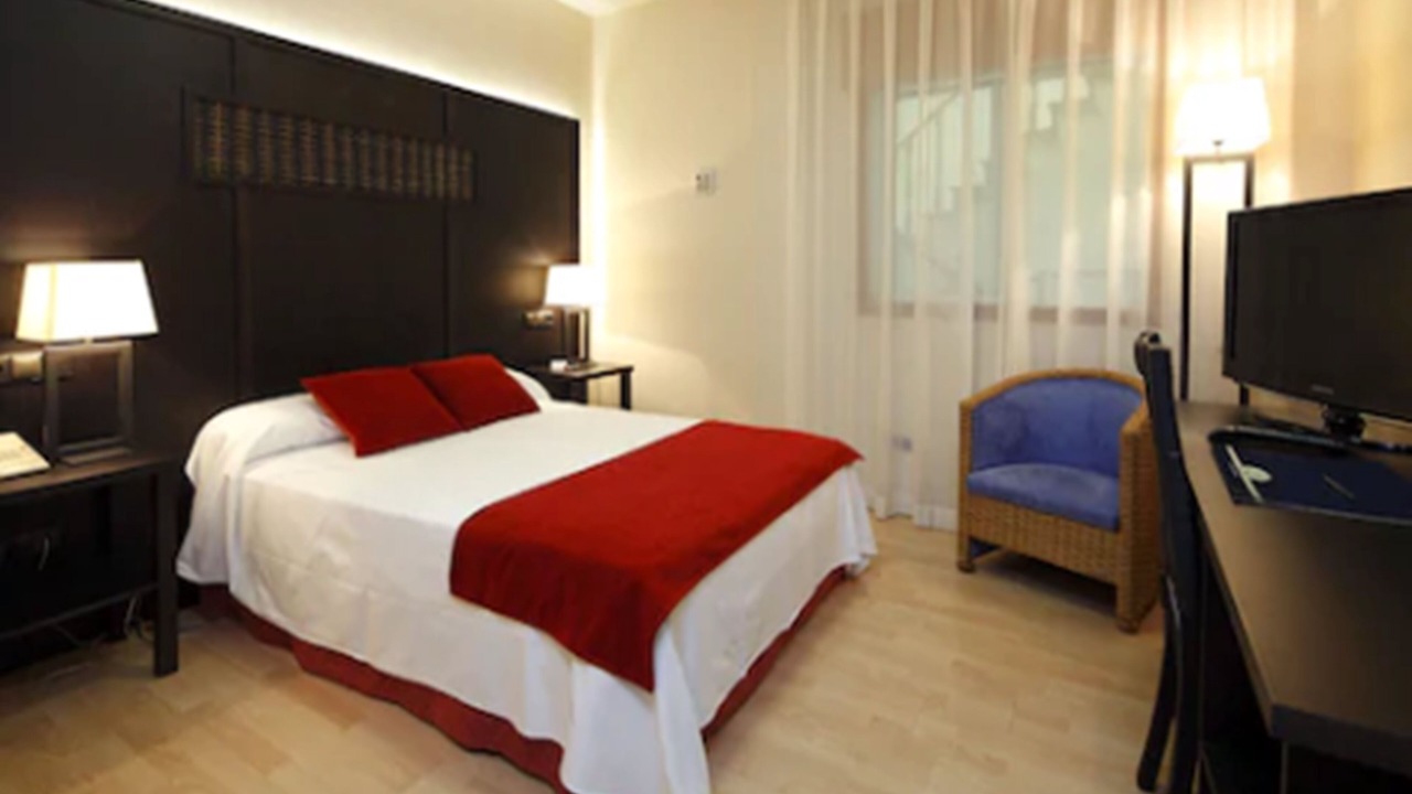 Photo of Bedroom in Teo