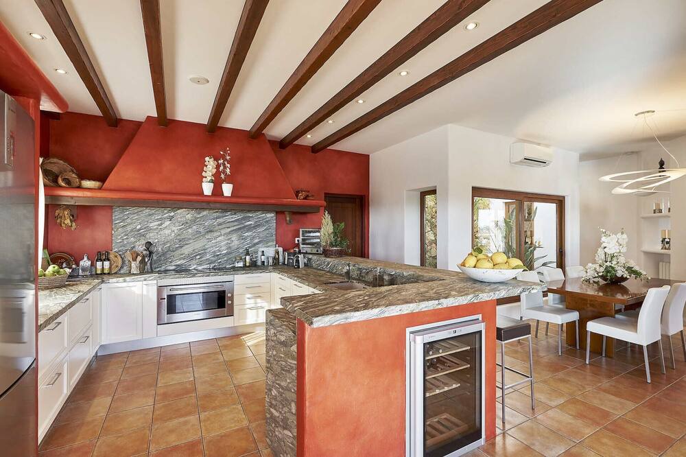 Photo of Kitchen in Sant Carles de Peralta