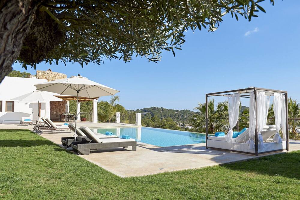 Photo of Outdoor in Sant Carles de Peralta